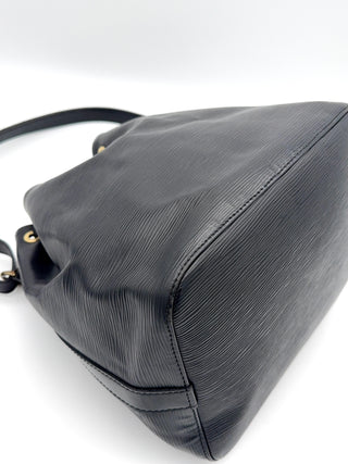 Louis Vuitton Sac Noé Petit Epi Leder schwarz