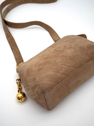 Chanel Camera Bag - Second Hand - BONVOYAGELOUIS