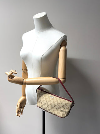 Gucci Boat Pochette in Beige – Vintage Designer Mini-Tasche