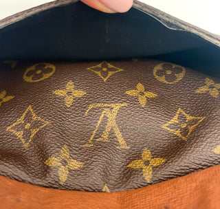 Louis Vuitton Jeune Fille MM Seitenfach