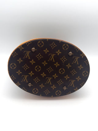 Louis Vuitton Bucket Bag GM