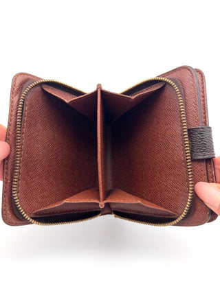 Louis Vuitton Portemonnaie Zippy Compact