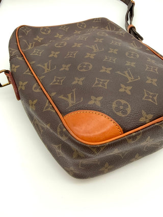 Louis Vuitton Danube MM Ecke