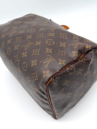 Louis Vuitton Speedy 30 Ecke