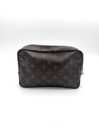 Louis Vuitton Kosmetiktasche Trousse Toilette 23