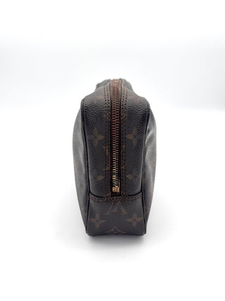 Louis Vuitton Kosmetiktasche Trousse Toilette 23