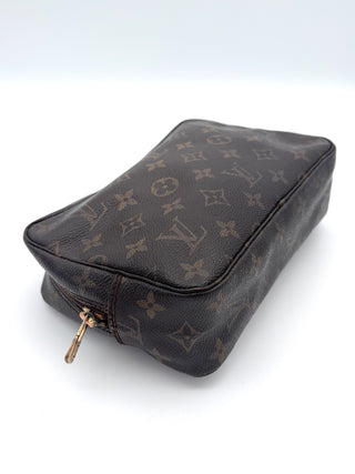 Louis Vuitton Kosmetiktasche Trousse Toilette 23