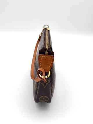 Louis Vuitton Pochette Accessoire