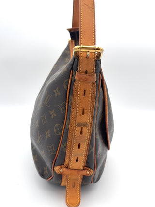 Louis Vuitton Tulum GM Tasche
