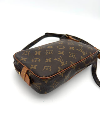 Louis Vuitton Marly Ecke