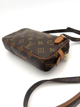 Louis Vuitton Marly Ecke