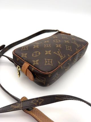 Louis Vuitton Marly Ecke