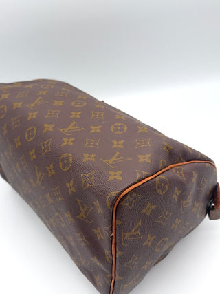 Louis Vuitton Speedy 30
