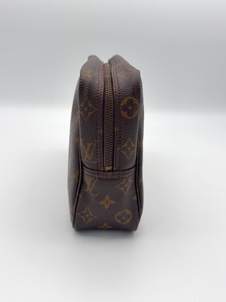 Louis Vuitton Kosmetiktasche Trousse Toilette 28