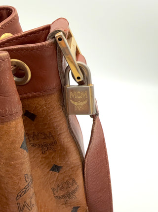 MCM Beuteltasche Monogram