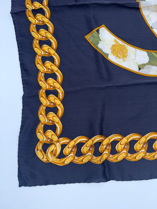 Chanel CC Seidentuch
