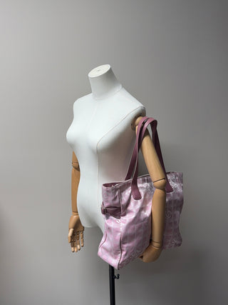 Chanel Travel Line rosa