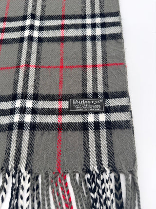 Burberry Schal Lammwolle grau - Second Hand - BONVOYAGELOUIS