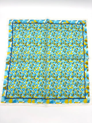 Céline Tuch 55x 55cm - Second Hand - BONVOYAGELOUIS