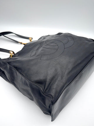 Chanel CC Soft Tote Bag - Second Hand - BONVOYAGELOUIS