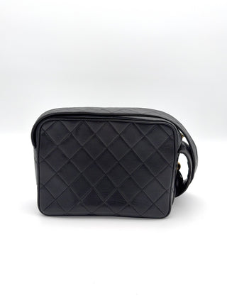 Chanel CC Tassel Camera Bag - Second Hand - BONVOYAGELOUIS