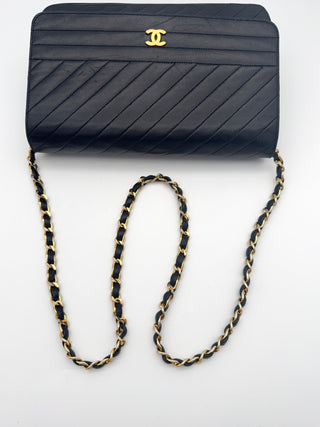 Chanel Singel Flap Tasche schwarz - Second Hand - BONVOYAGELOUIS