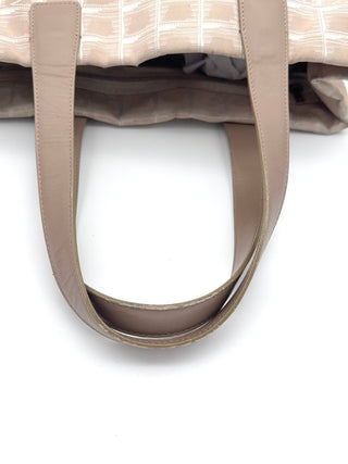 Chanel Travel Line Tasche beige - Second Hand - BONVOYAGELOUIS