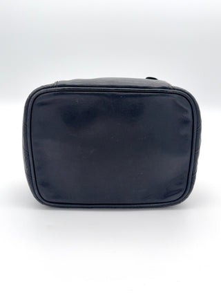 Chanel Vanity Kosmetiktasche Lammleder - Second Hand - BONVOYAGELOUIS