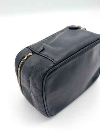 Chanel Vanity Kosmetiktasche Lammleder - Second Hand - BONVOYAGELOUIS