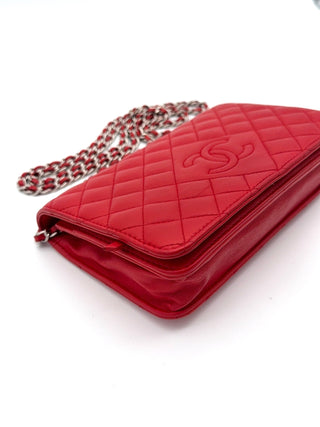 Chanel Wallet on Chain WOC Lammleder rot - Second Hand - BONVOYAGELOUIS