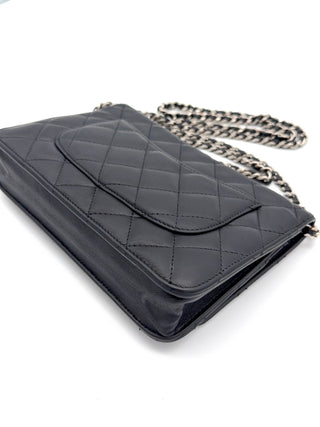 Chanel Wallet on Chain WOC schwarz - Second Hand - BONVOYAGELOUIS
