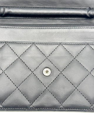 Chanel Wallet on Chain WOC schwarz - Second Hand - BONVOYAGELOUIS