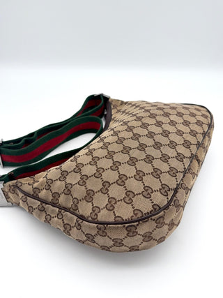 Gucci GG Crossbody Tasche - Second Hand - BONVOYAGELOUIS