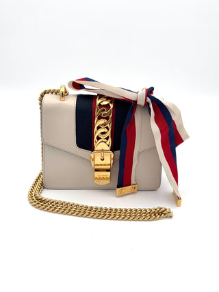 Gucci Sylvie Mini - Second Hand - BONVOYAGELOUIS