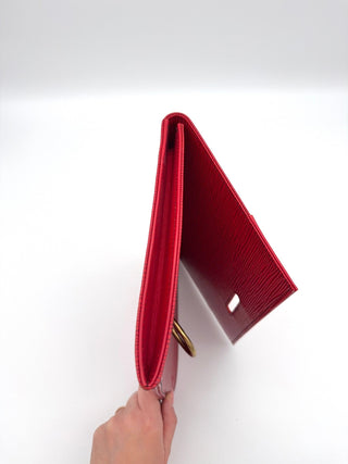 Louis Vuitton Clutch Epi Leder - Second Hand - BONVOYAGELOUIS