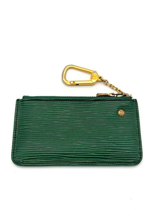 Louis Vuitton Key Pouch Epi Leder grün - Second Hand - BONVOYAGELOUIS