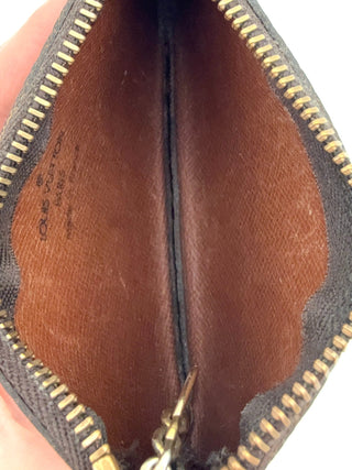 Louis Vuitton Key Pouch - Second Hand - BONVOYAGELOUIS