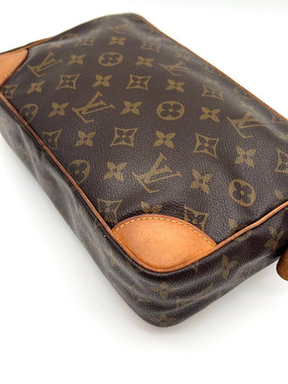 Louis Vuitton Kosmetiktasche Pochette Compiègne 28 - Second Hand - BONVOYAGELOUIS