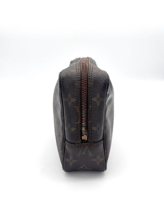 Louis Vuitton Kosmetiktasche Trousse Toilette 23 - Second Hand - BONVOYAGELOUIS