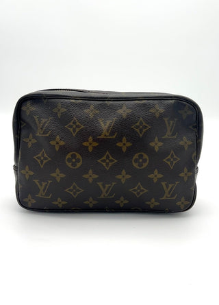 Louis Vuitton Kosmetiktasche Trousse Toilette 23 - Second Hand - BONVOYAGELOUIS