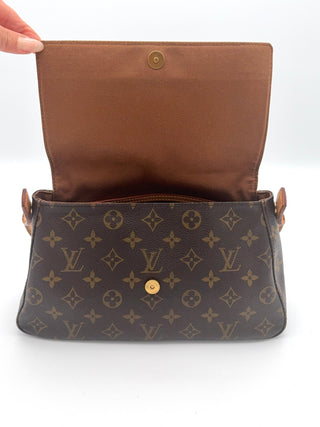 Louis Vuitton Looping PM - Second Hand - BONVOYAGELOUIS