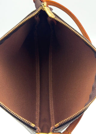 Louis Vuitton Pochette Accessoire - Second Hand - BONVOYAGELOUIS