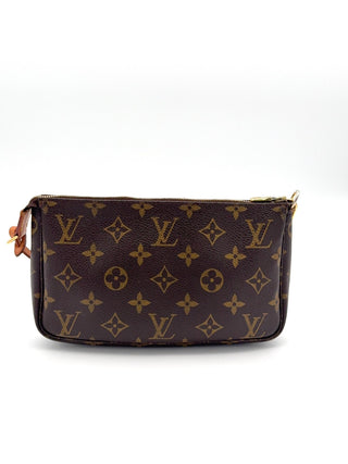 Louis Vuitton Pochette Accessoire - Second Hand - BONVOYAGELOUIS