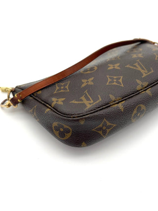 Louis Vuitton Pochette Accessoires mit Crossbody Schulterriemen - Second Hand - BONVOYAGELOUIS