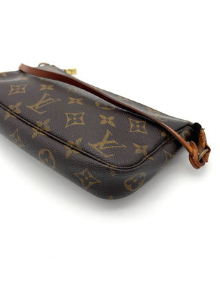 Louis Vuitton Pochette Accessoires mit Crossbody Schulterriemen - Second Hand - BONVOYAGELOUIS