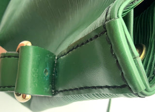 Louis Vuitton Sac Noé Grande Epi Leder grün - Second Hand - BONVOYAGELOUIS