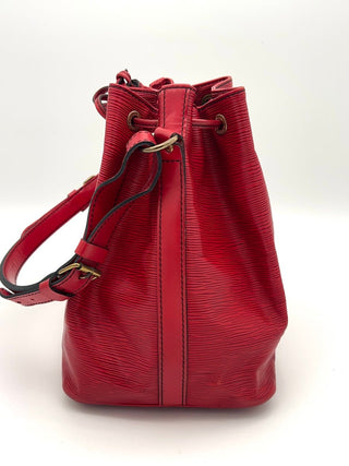 Louis Vuitton Sac Noé Petit Epi Leder rot - Second Hand - BONVOYAGELOUIS