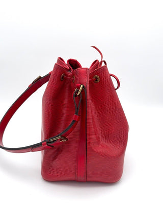 Louis Vuitton Sac Noé Petit Epi Leder rot - Second Hand - BONVOYAGELOUIS