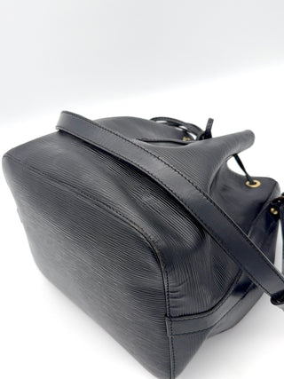 Louis Vuitton Sac Noé Petit Epi Leder schwarz - Second Hand - BONVOYAGELOUIS