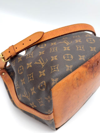 Louis Vuitton Sac Noé Petit - Handtasche- Second Hand - BONVOYAGELOUIS